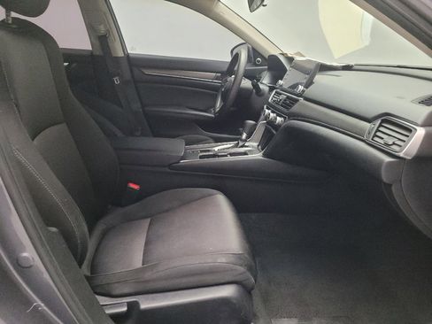 Used 2019 Honda Accord LX image 21