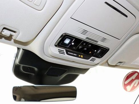 Used 2021 Lincoln Aviator Reserve w/ Equipment Group 201A image 25