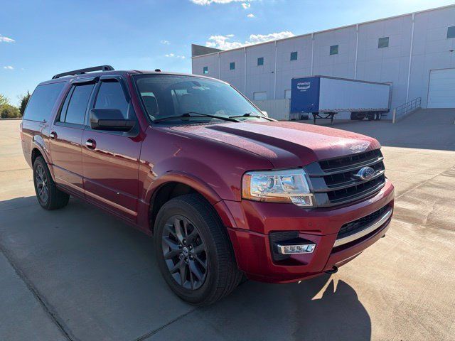 Used 2017 Ford Expedition EL Limited w/ Equipment Group 301A AWD/4WD image 4