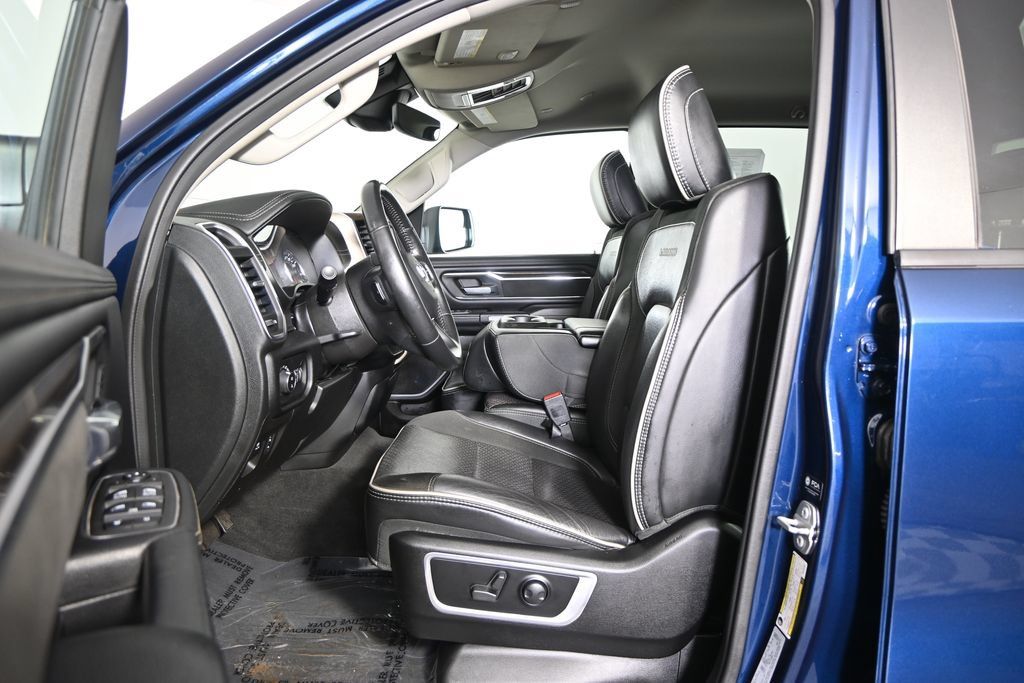 Used 2022 RAM 1500 Laramie AWD/4WD image 21