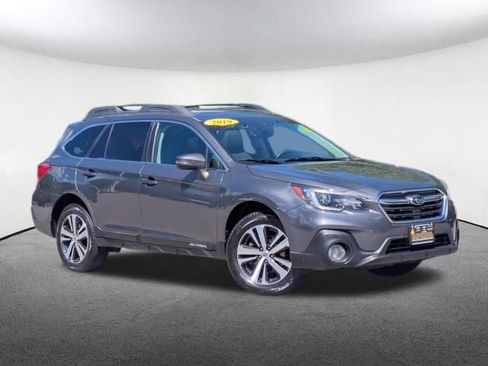 Used 2019 Subaru Outback 2.5i Limited AWD/4WD image 2