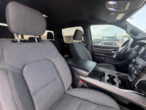 Used 2020 RAM 1500 Lone Star RWD image 34