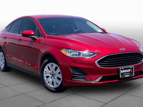 Used 2020 Ford Fusion S FWD image 3
