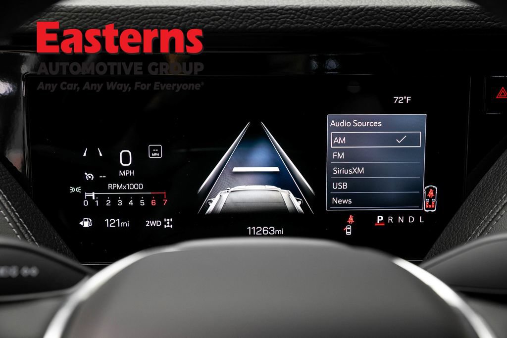 Used 2025 GMC Yukon Denali AWD/4WD image 19