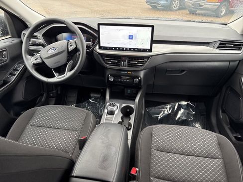 Used 2023 Ford Escape Active w/ Tech Pack #1 AWD/4WD image 10