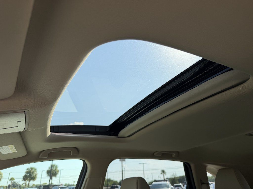 Used 2019 Acura MDX w/ Technology Package FWD image 12