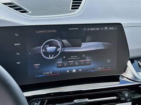 New 2026 BMW X2 xDrive28i w/ Technology Package AWD/4WD image 12