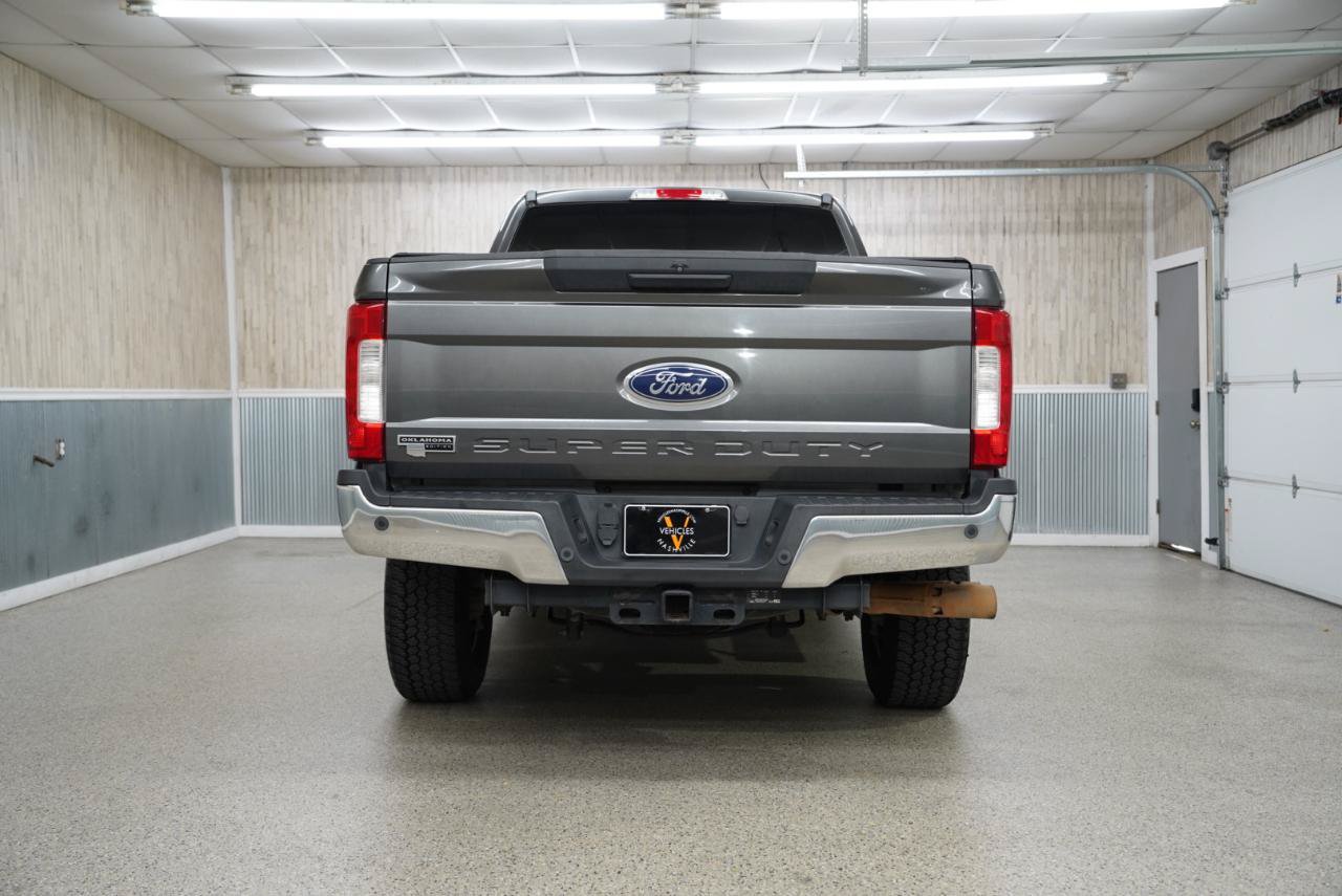Used 2017 Ford F250 XLT w/ XLT Value Package AWD/4WD image 8