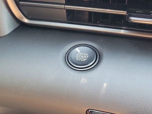 New 2026 Hyundai Elantra Sport FWD image 10