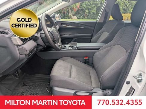 Certified 2025 Toyota Camry LE FWD image 7