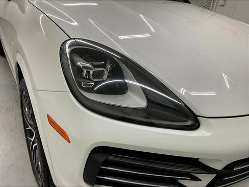 Used 2019 Porsche Cayenne S AWD/4WD image 35