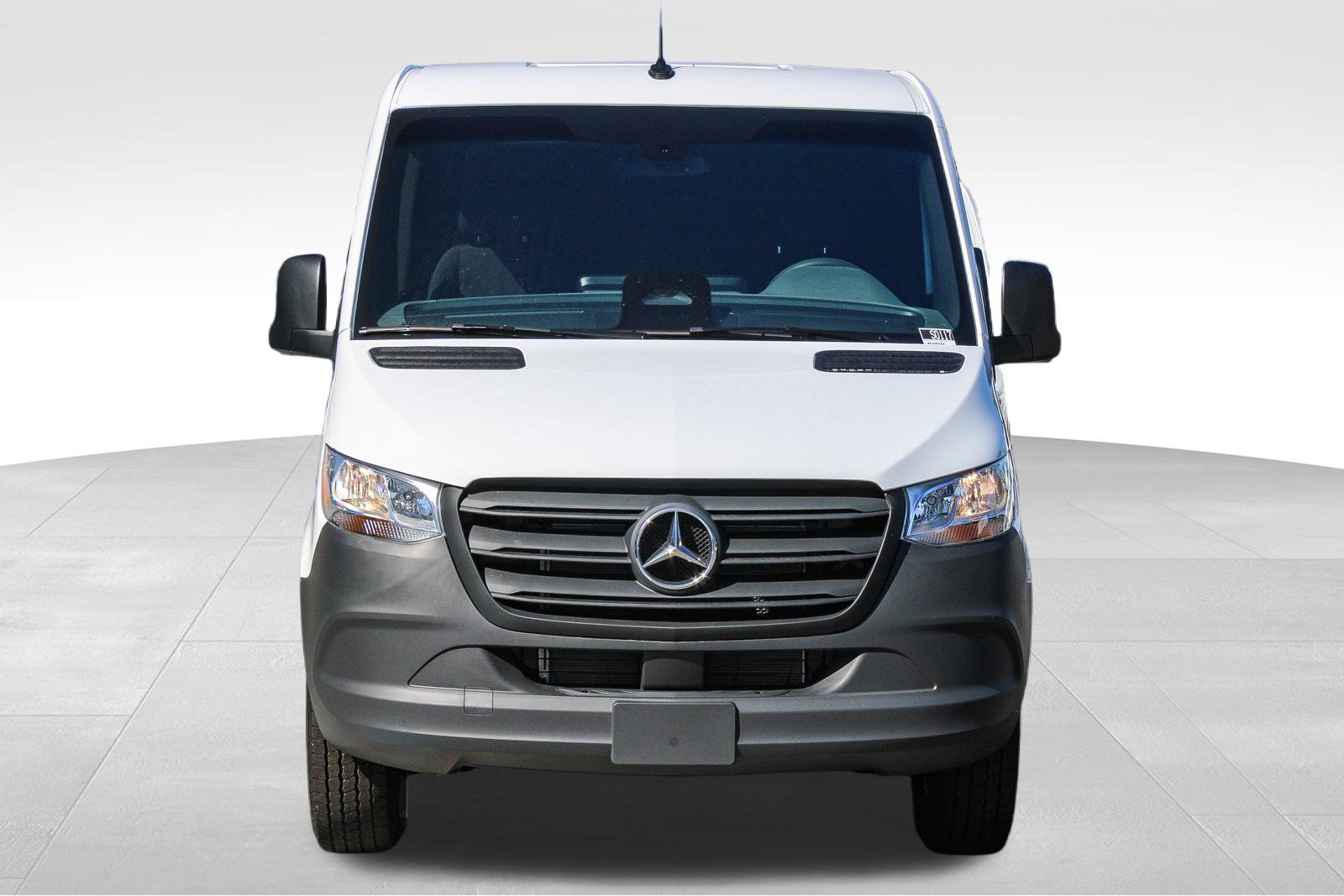 New 2026 Mercedes-Benz Sprinter 2500 image 2