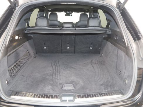 Used 2022 Mercedes-Benz GLE 350 4MATIC w/ Premium Package image 53