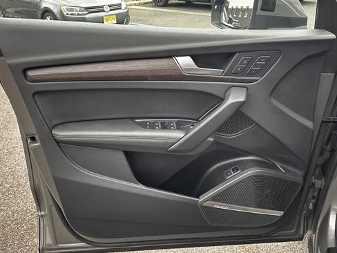 Used 2024 Audi Q5 2.0T Premium Plus image 20