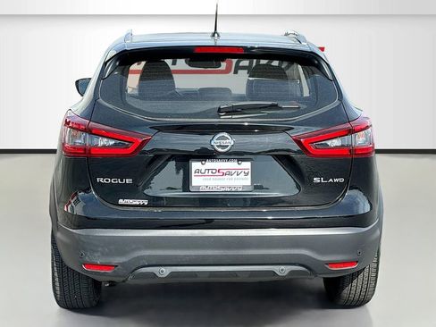 Used 2022 Nissan Rogue Sport SL w/ Premium Package image 6