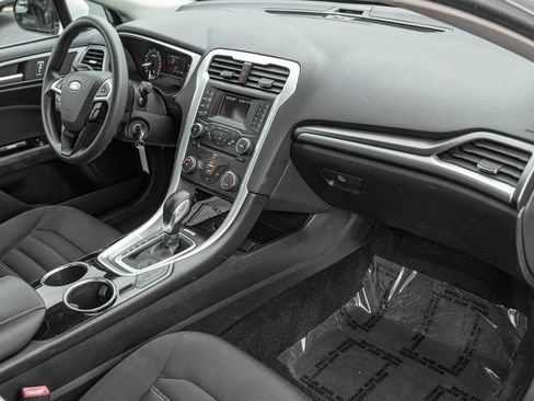 Used 2013 Ford Fusion SE FWD image 30