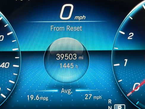 Used 2023 Mercedes-Benz GLS 450 4MATIC image 37
