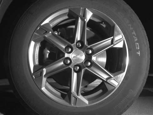 Used 2025 Chevrolet Blazer LT FWD image 12