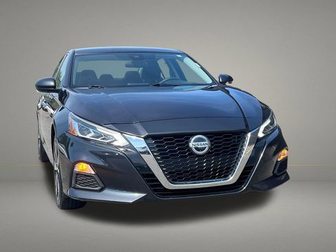 Used 2021 Nissan Altima 2.5 SV FWD image 8