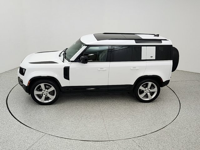 Used 2022 Land Rover Defender 110 X-Dynamic HSE AWD/4WD image 36