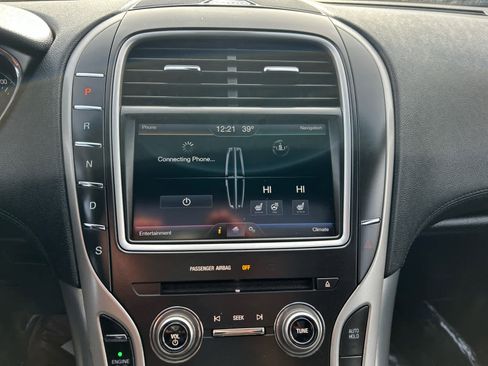 Used 2016 Lincoln MKX Select w/ Select Plus Package image 20