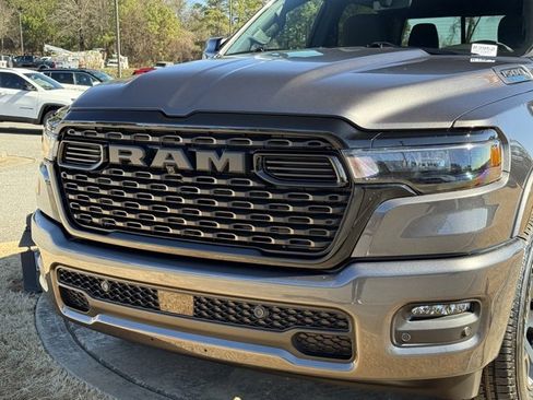 New 2026 RAM 1500 4x4 Crew Cab image 10
