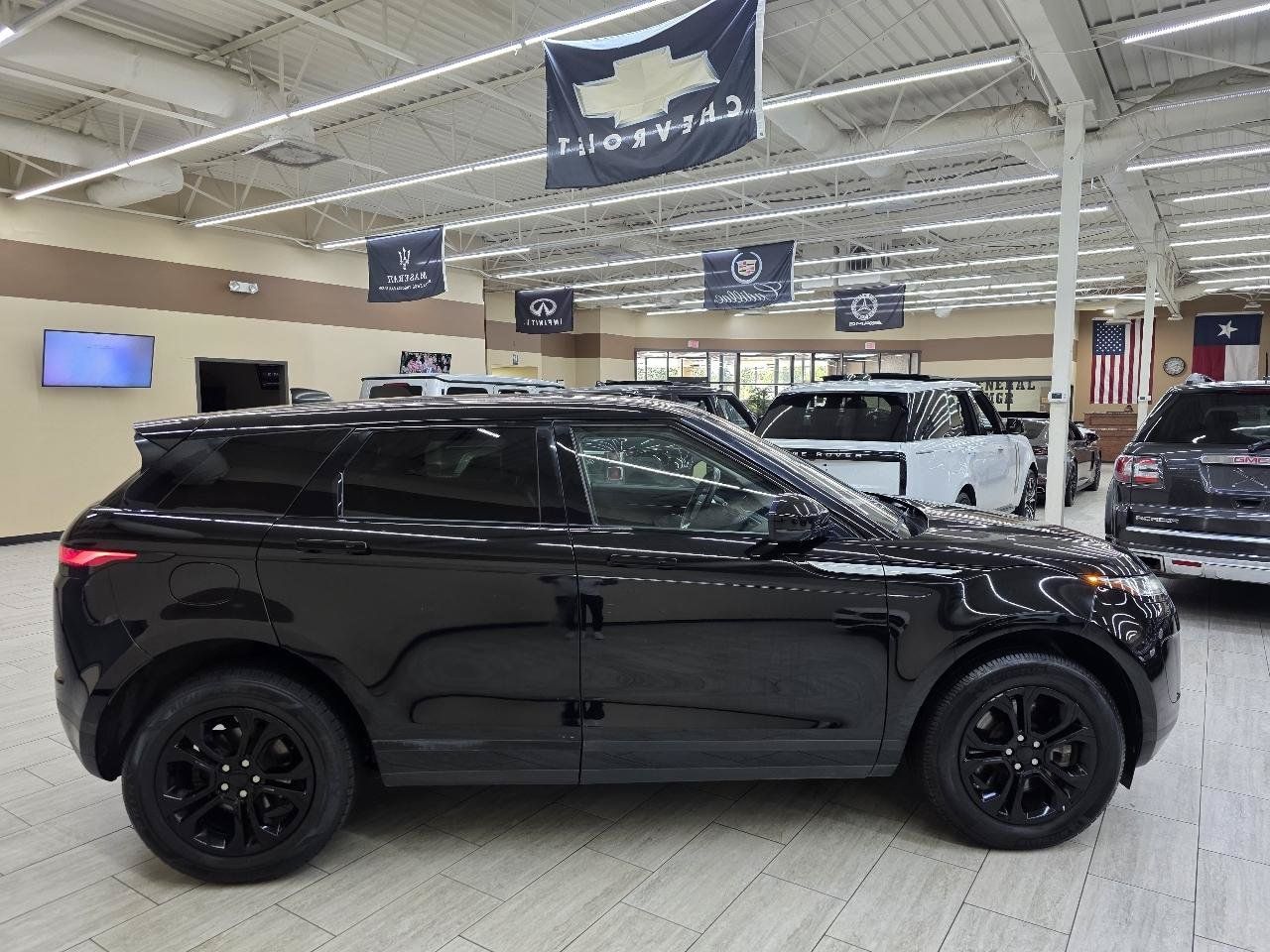 Used 2020 Land Rover Range Rover Evoque S AWD/4WD image 5