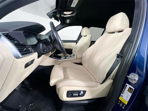 Used 2021 BMW X5 xDrive40i w/ Premium Package image 20