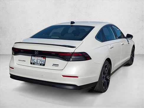 Used 2023 Honda Accord Sport image 5