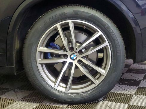 Used 2018 BMW X3 M40i image 8
