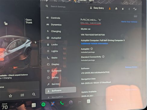 Used 2022 Tesla Model Y Performance image 19