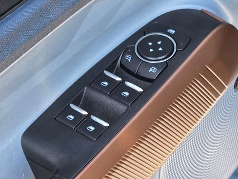 Used 2022 Ford Maverick Lariat w/ Lariat Luxury Package image 31