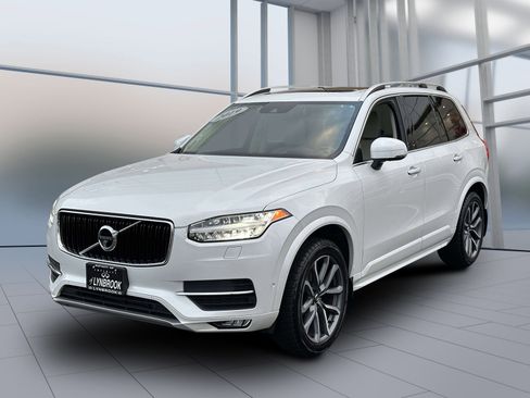 Used 2019 Volvo XC90 T6 Momentum w/ Advanced Package image 3
