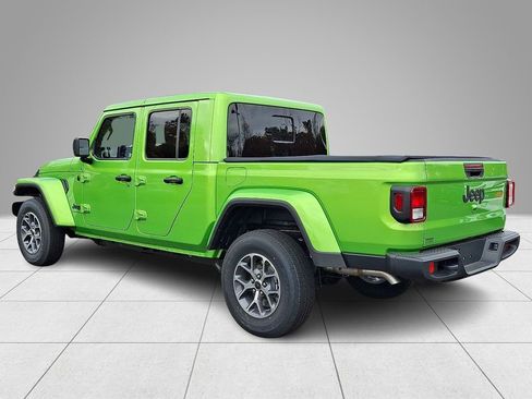 New 2025 Jeep Gladiator Sport image 5
