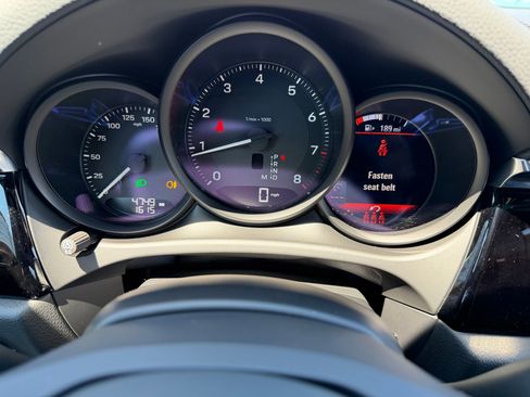 Certified 2026 Porsche Macan AWD/4WD image 30