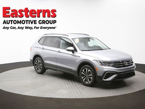 Used 2024 Volkswagen Tiguan S image 46