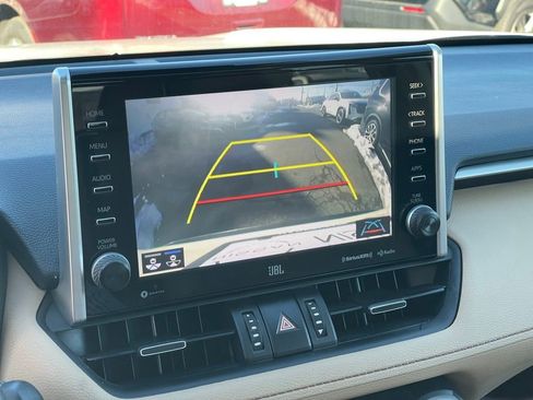Used 2022 Toyota RAV4 Limited w/ Limited Grade Weather Package AWD/4WD image 18