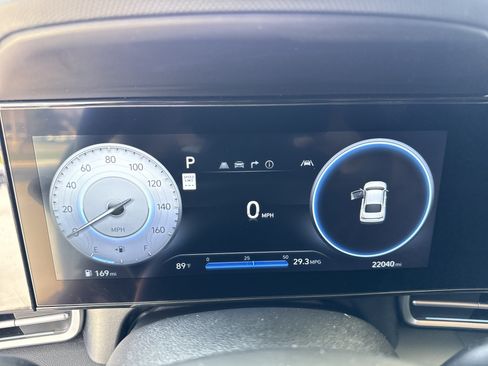 Used 2025 Hyundai Elantra SEL FWD image 20