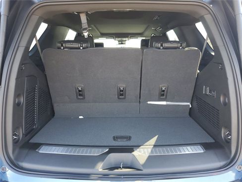 New 2026 GMC Yukon Denali w/ Denali Reserve Package image 8