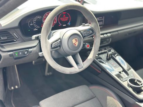 Used 2025 Porsche 911 Carrera GTS RWD image 10