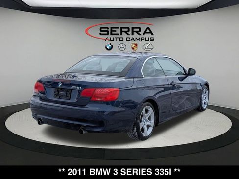 Used 2011 BMW 335i Convertible image 8