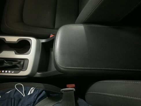 Used 2017 Chevrolet Colorado LT AWD/4WD image 37