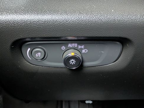 Used 2023 Chevrolet Traverse High Country w/ LPO, Floor Liner Package image 18