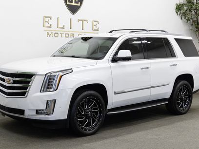 Used 2017 Cadillac Escalade Premium Luxury