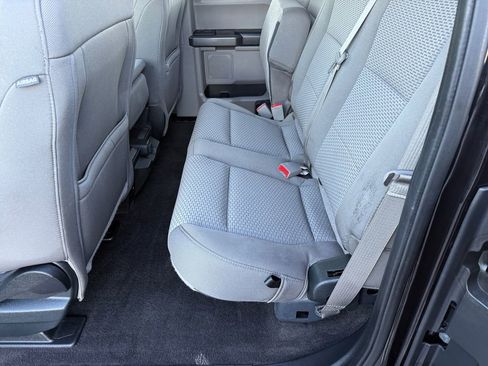 Used 2020 Ford F150 XLT w/ Heavy-Duty Payload Package image 11