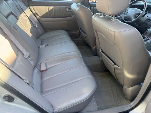 Used 2003 Toyota Avalon XL FWD image 12