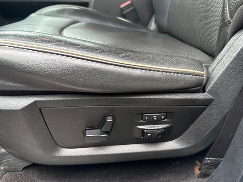Used 2018 RAM 1500 Limited AWD/4WD image 9