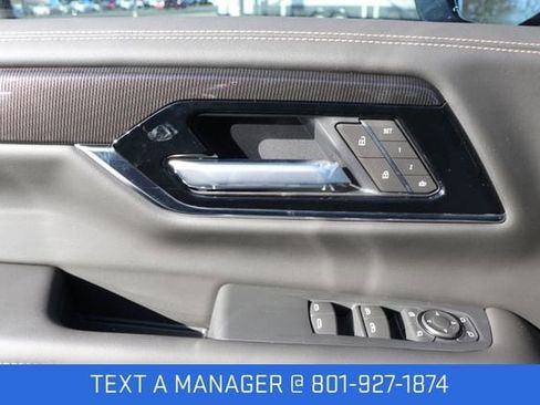 New 2026 GMC Yukon Elevation AWD/4WD image 23