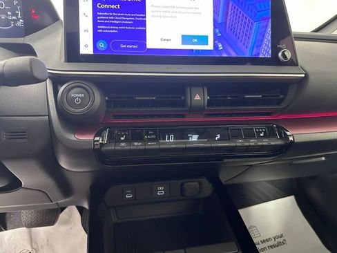Used 2023 Toyota Prius Prime FWD image 27
