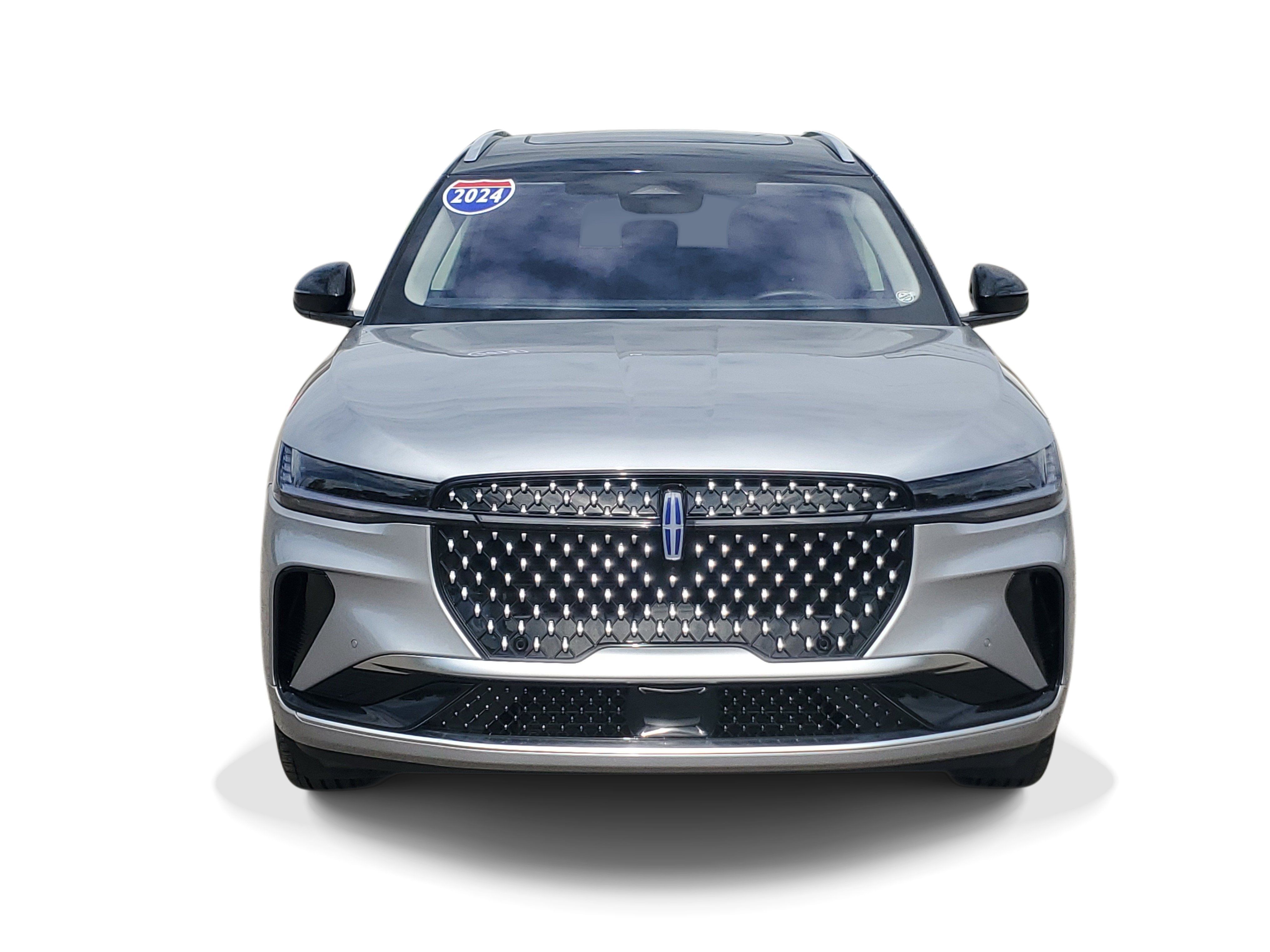 Used 2025 Lincoln Nautilus Reserve AWD/4WD image 2
